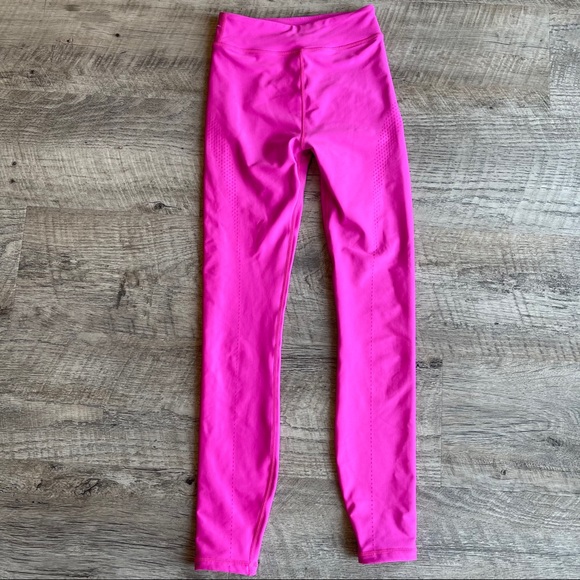 White Fox Active Leggings - Picture 6 of 6